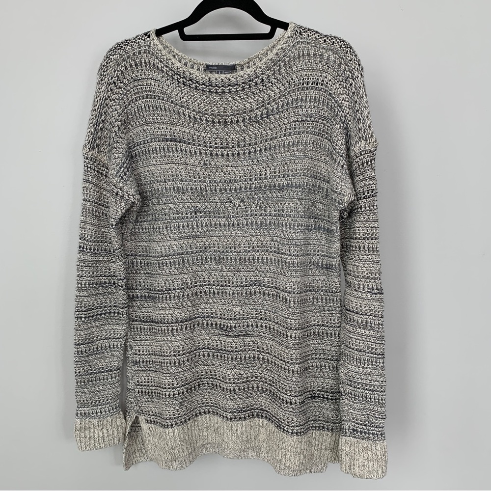Vince. Cream &‎ Gray Sweater Size S